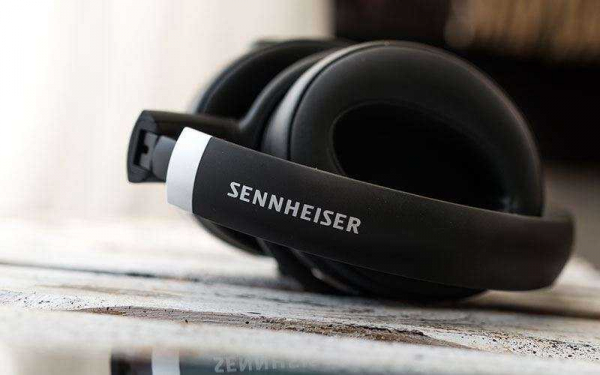 Обзор Sennheiser HD 4.50 BTNC — Наушников с небольшим недостатком