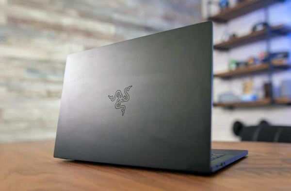 Обзор ноутбука Razer Blade Stealth (2019) ориентированного на мобильность