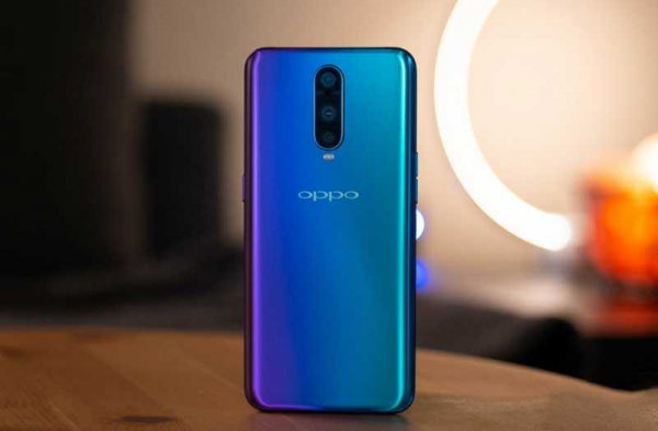 Обзор Oppo R17 Pro: производительность, автономности и три камеры