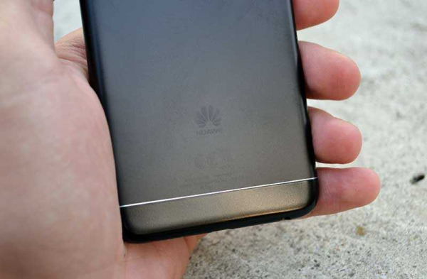 Обзор Huawei P Smart: ещё один средний смартфон