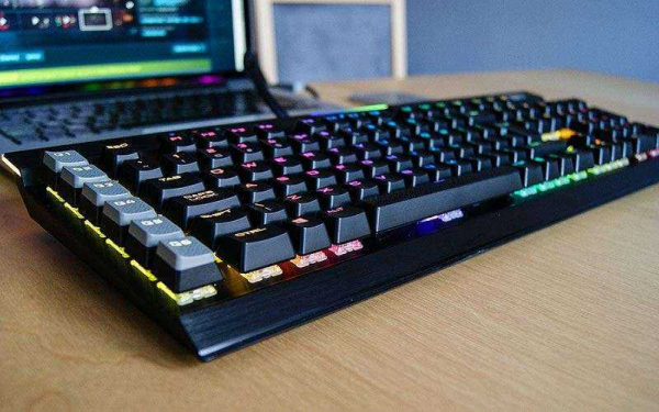 Corsair K95 RGB PLATINUM — Обзор моей новой любимой игровой клавиатуры