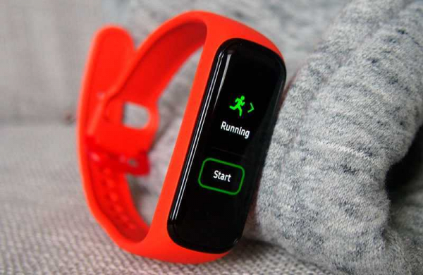 Обзор Samsung Galaxy Fit 2: простой и недорогой фитнес-браслет