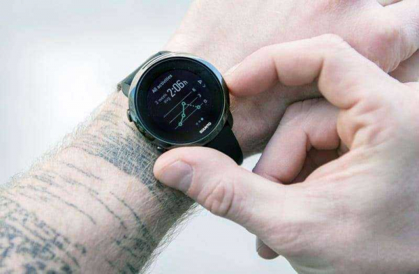 Обзор Suunto 3 Fitness: спортивные часы считают шаги и выбирают план