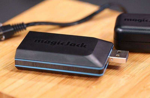 Хотите звонить на домашний телефон по интернету? MagicJack поможет