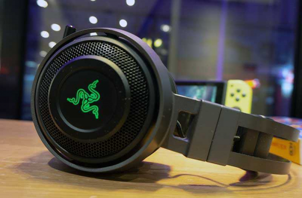 Обзор Razer Nari Ultimate наушников, вибрирующих лучше DualShock