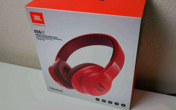 JBL E55BT – Обзор недорогих наушников JBL, чтобы просто слушать музыку