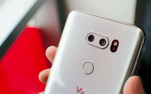 Обзор смартфона LG V30 — Ещё один корейский флагман