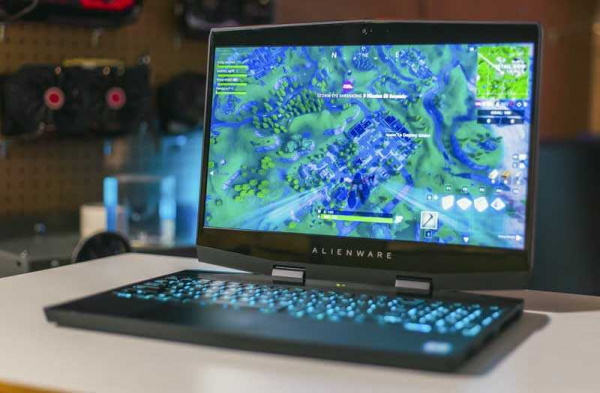 Обзор Alienware m15 серьёзного игрового ноутбука