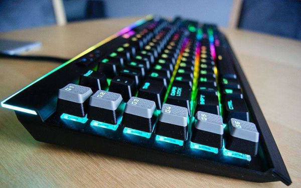 Corsair K95 RGB PLATINUM — Обзор моей новой любимой игровой клавиатуры