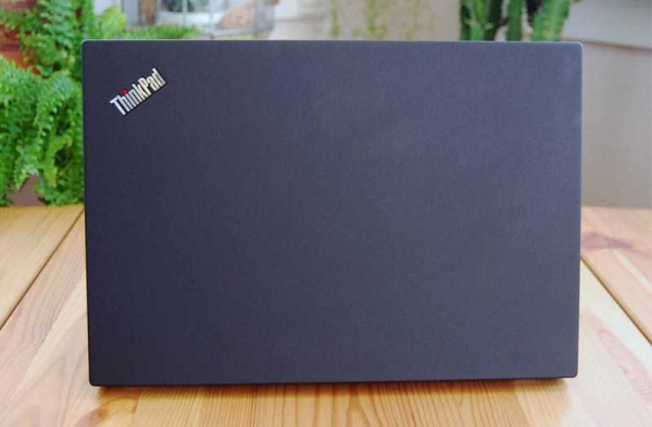 Обзор Lenovo ThinkPad T490: ноутбук рабочая лошадка