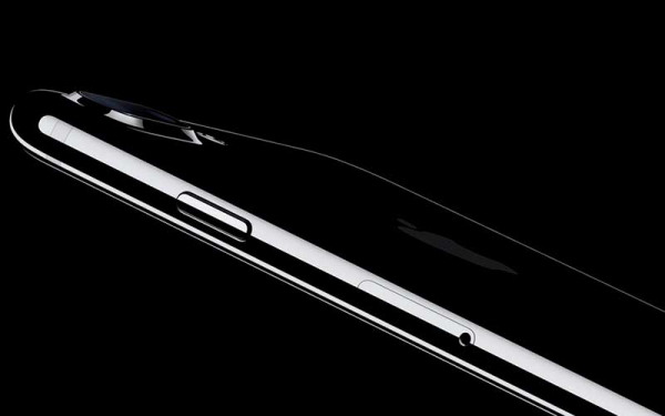 Представлен новый Apple iPhone 7 и iPhone 7 Plus – Первый обзор, дата выхода и цены