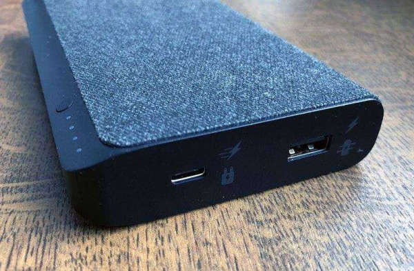 Mophie Powerstation USB-C XXL — Обзор повербанка для ноутбука и смартфона