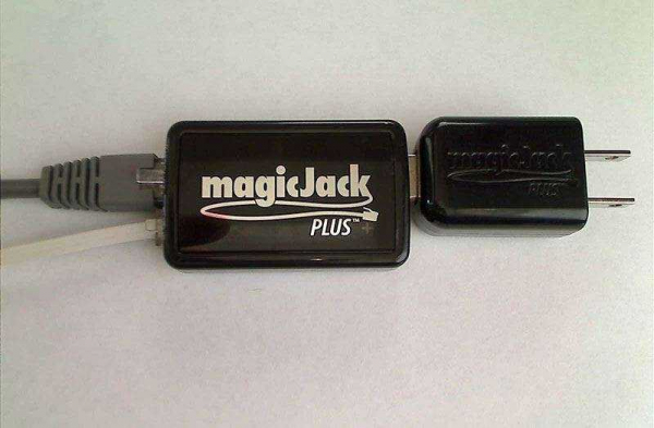 Хотите звонить на домашний телефон по интернету? MagicJack поможет