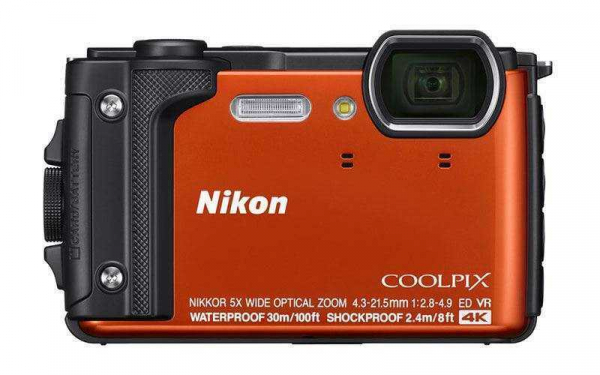 Новый фотоаппарат Nikon Coolpix W300 позволяет снимать под водой в 4K