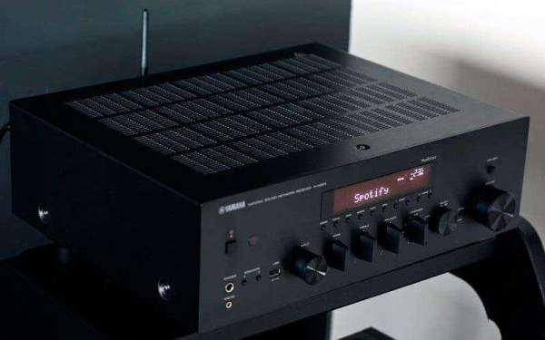 Обзор Yamaha R-N803 — Этот Hi-Fi-ресивер, как камень преткновения для аудиофилов