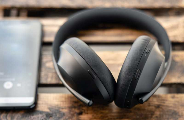 Обзор Bose Noise Cancelling Headphones 700: лучшие наушники с шумоподавлением