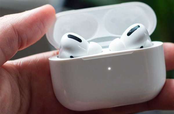 Обзор Apple AirPods Pro: на этот раз неплохих беспроводных наушников