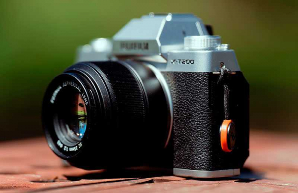 Обзор Fujifilm X-T200: забавная беззеркальная камера начального уровня