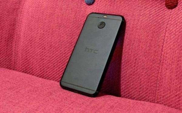 Отзывы HTC 10 Evo – Обзор смартфона с противоречивыми характеристиками