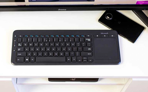 Тестирование Microsoft All-in-One Media Keyboard — Обзор клавиатуры как раз для дивана