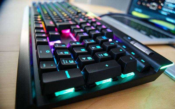 Corsair K95 RGB PLATINUM — Обзор моей новой любимой игровой клавиатуры