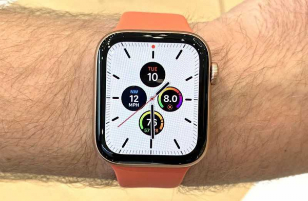 Первый обзор Apple Watch Series 5: все ещё лучшие умные часы?